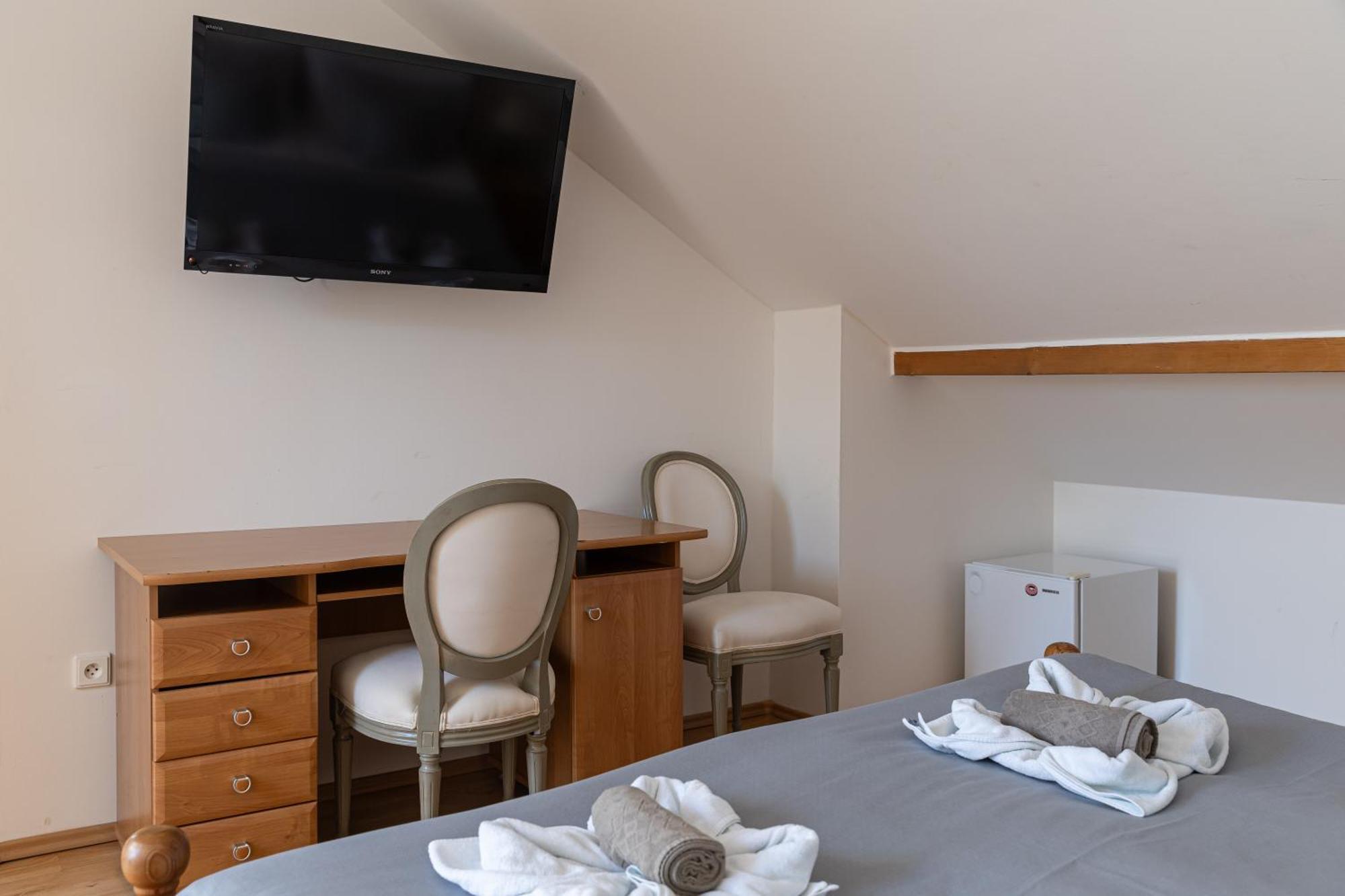 Hotel Zamecek Janovicky Broumov Εξωτερικό φωτογραφία