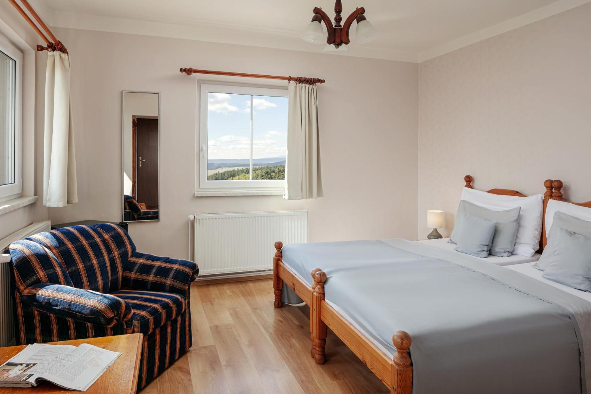 Hotel Zamecek Janovicky Broumov Εξωτερικό φωτογραφία