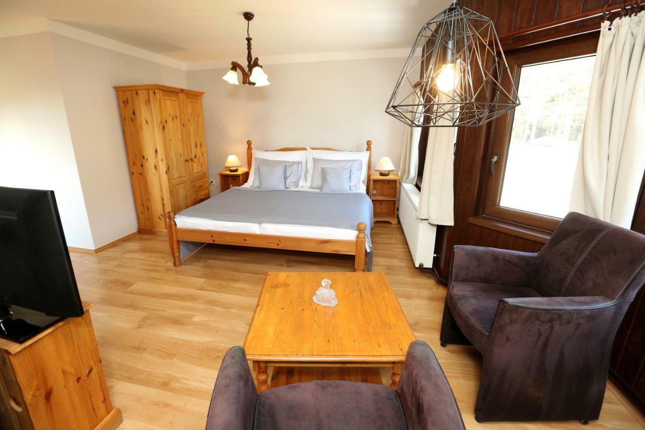 Hotel Zamecek Janovicky Broumov Εξωτερικό φωτογραφία